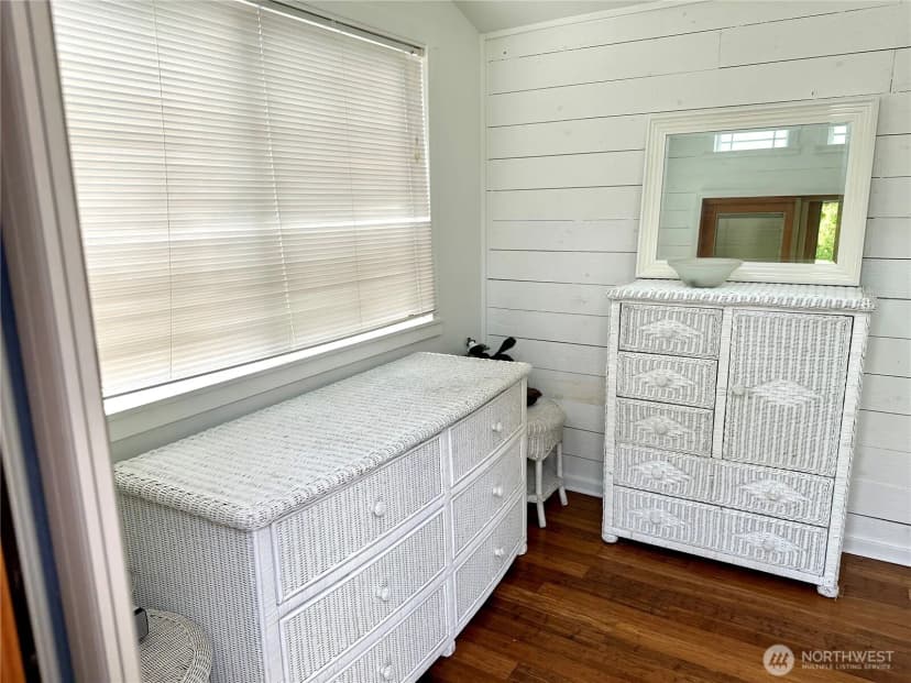 Property photo for 1215 199th Place, Long Beach photo 16