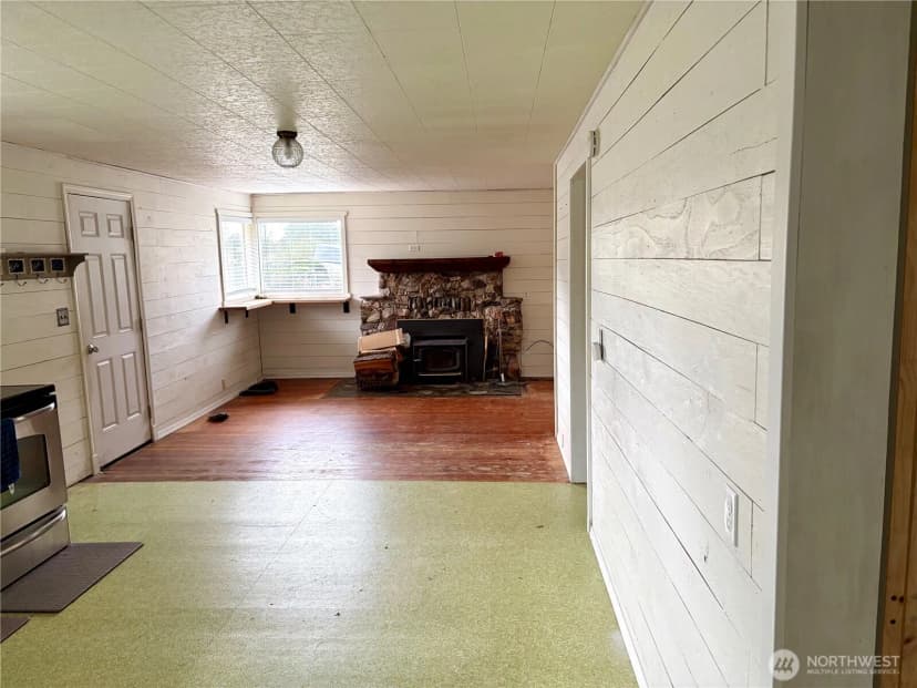 Property photo for 1215 199th Place, Long Beach photo 28