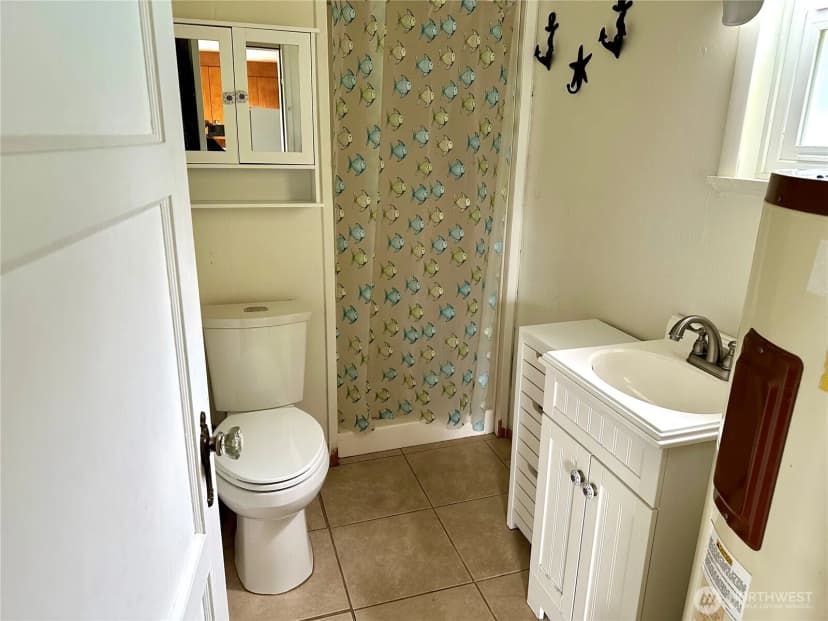 Property photo for 1215 199th Place, Long Beach photo 6