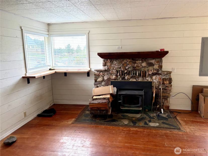 Property photo for 1215 199th Place, Long Beach photo 24