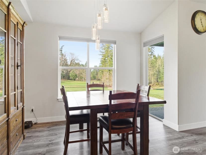 Property photo for 38512 Mountain Highway E, Eatonville photo 15