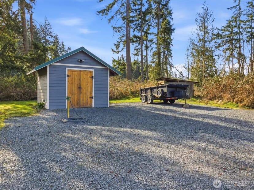 Property photo for 38512 Mountain Highway E, Eatonville photo 28