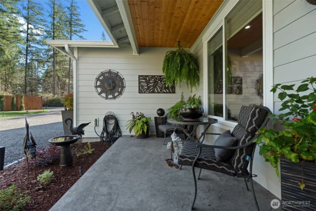 Property photo for 910 11th Avenue, Fox Island photo 3