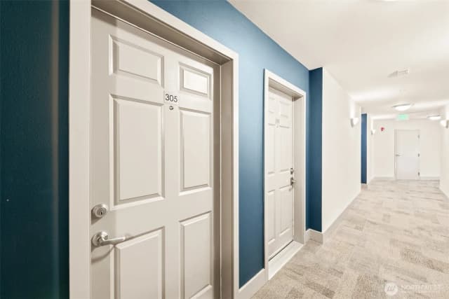 Property photo for 123 Queen Anne Avenue N #305, Seattle photo 3
