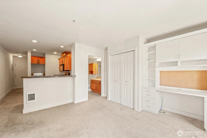 Property photo for 123 Queen Anne Avenue N #305, Seattle photo 7