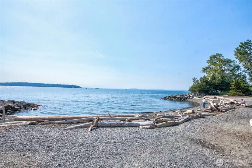 Property photo for 123 Queen Anne Avenue N #305, Seattle photo 27