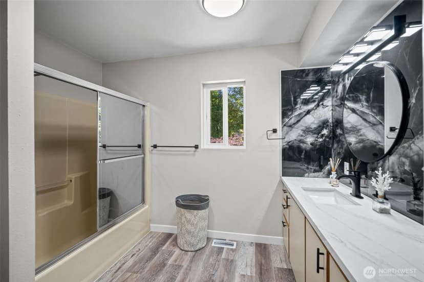 Property photo for 1216 E Clearbrook Drive, Bellingham photo 19