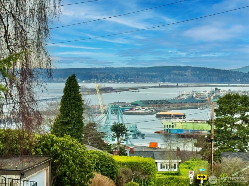 Property photo for 3420 Snohomish Avenue, Everett photo 39