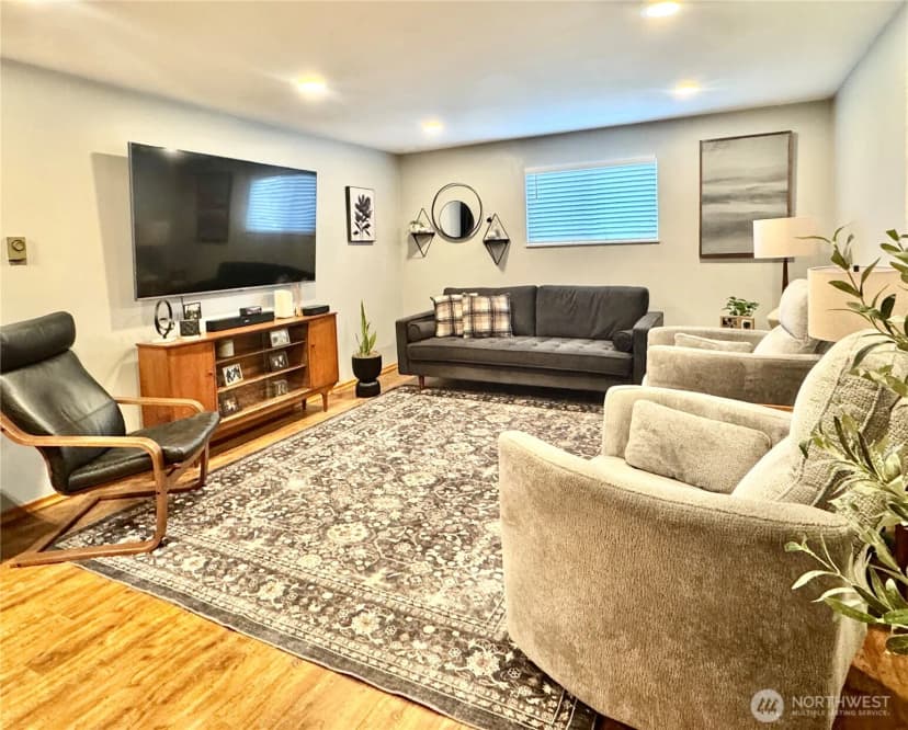 Property photo for 3420 Snohomish Avenue, Everett photo 33