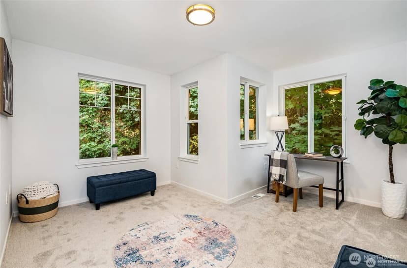 Property photo for 5523 Lakemont Boulevard Se #604, Bellevue photo 16