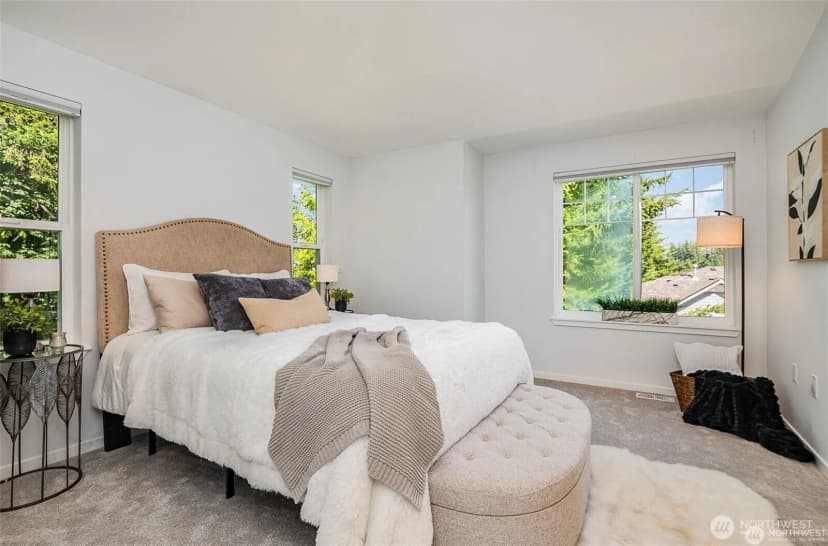 Property photo for 5523 Lakemont Boulevard Se #604, Bellevue photo 20