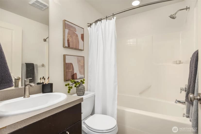 Property photo for 1848 Ne Kenyon Court, Issaquah photo 21
