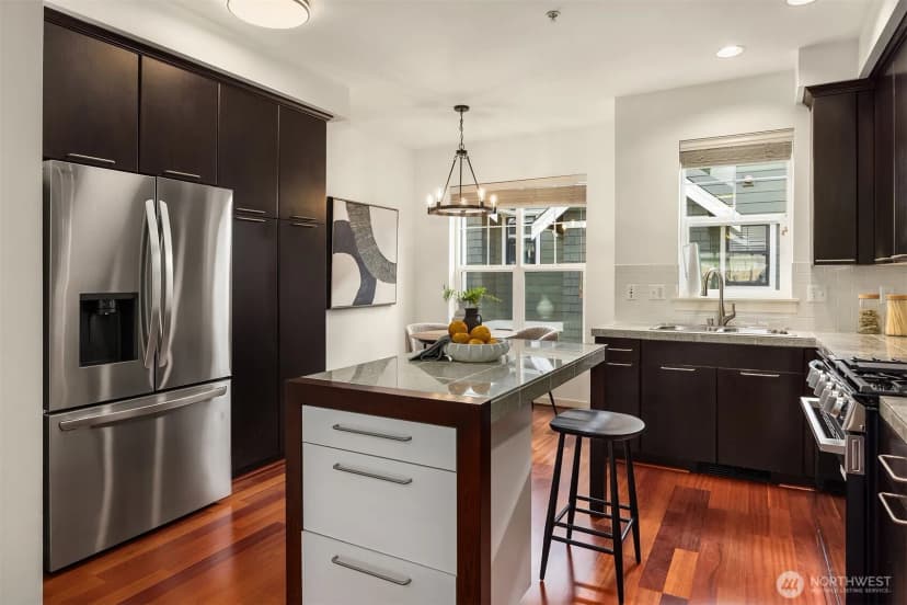 Property photo for 1848 Ne Kenyon Court, Issaquah photo 11