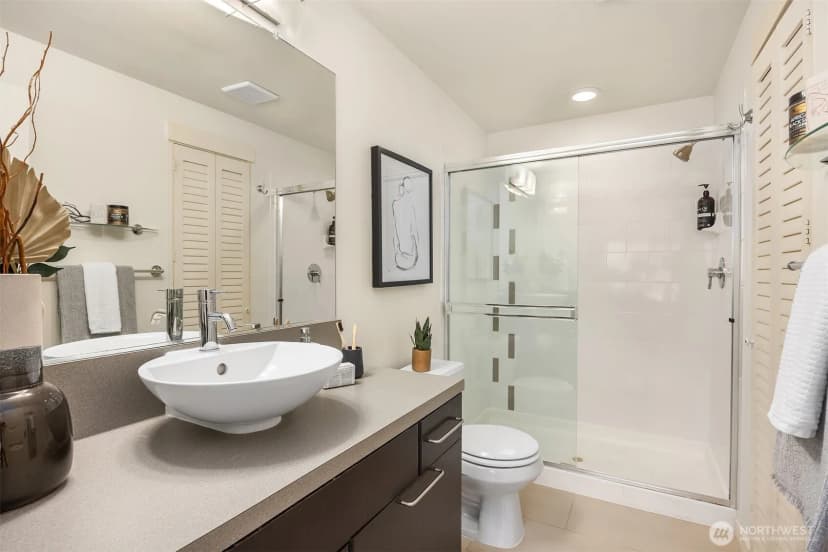 Property photo for 1848 Ne Kenyon Court, Issaquah photo 22