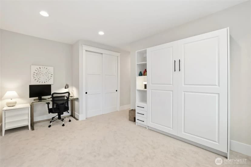 Property photo for 4716 48th Avenue Ne, Seattle photo 23