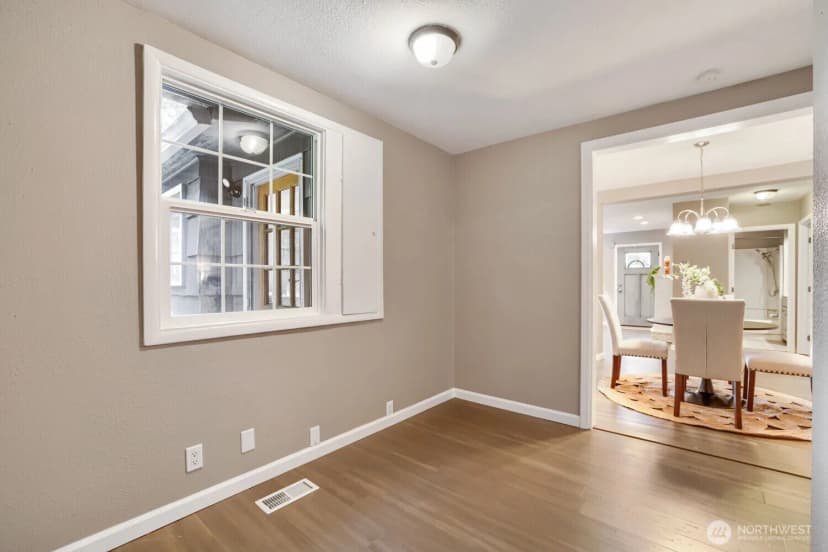 Property photo for 9004 218th Street Sw, Edmonds photo 24