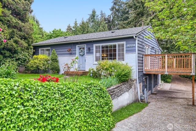 Property photo for 9004 218th Street Sw, Edmonds photo 2