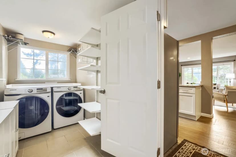 Property photo for 9004 218th Street Sw, Edmonds photo 25