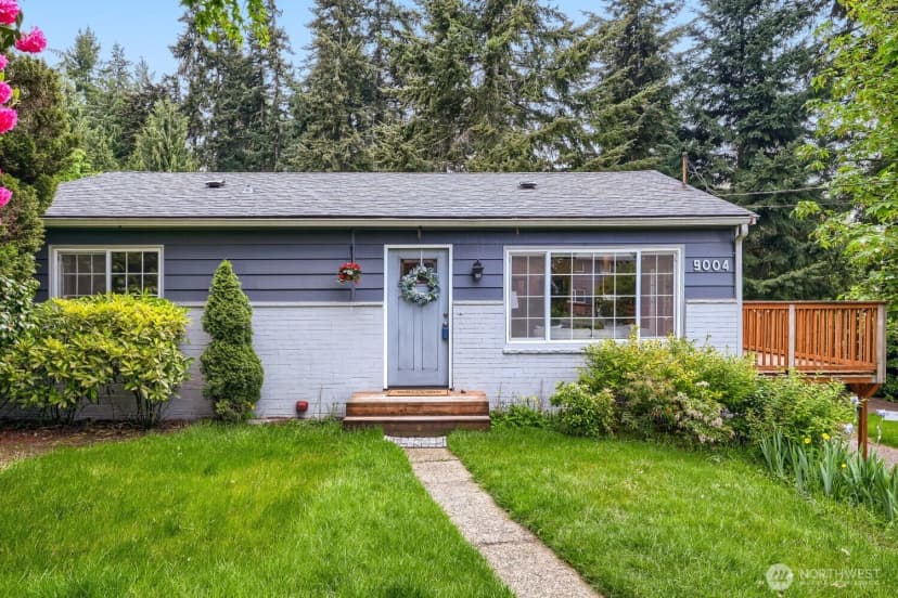 Property photo for 9004 218th Street Sw, Edmonds photo 3