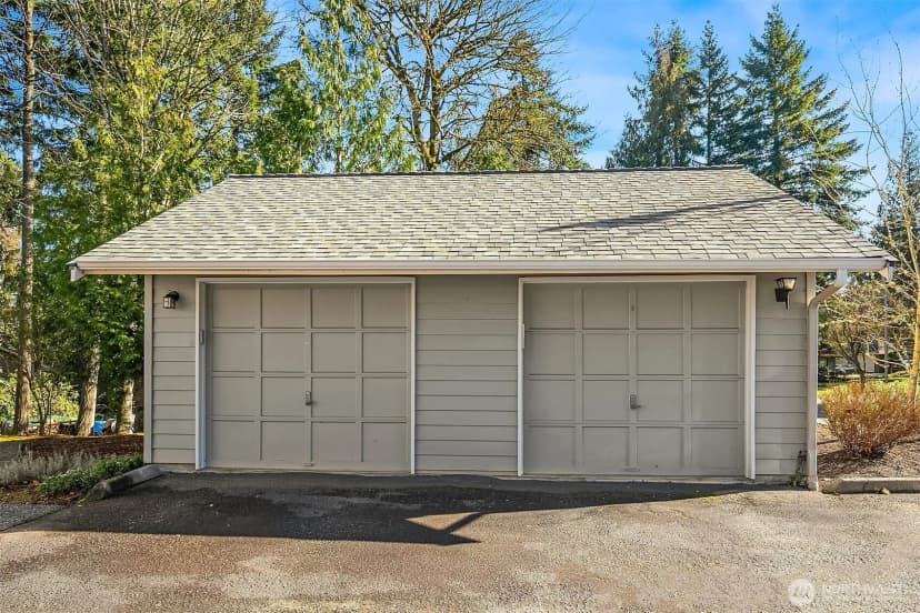 Property photo for 13726 Ne 85th Street, Redmond photo 16