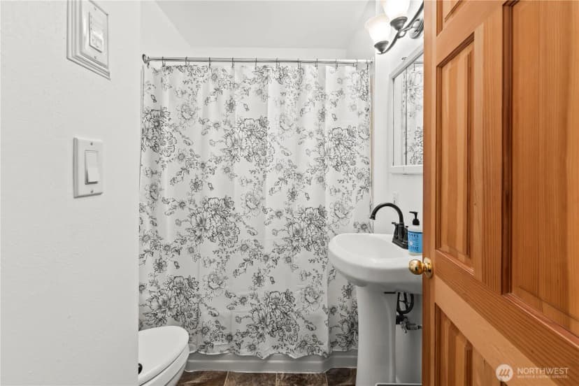 Property photo for 4518 S Bell Street, Tacoma photo 14