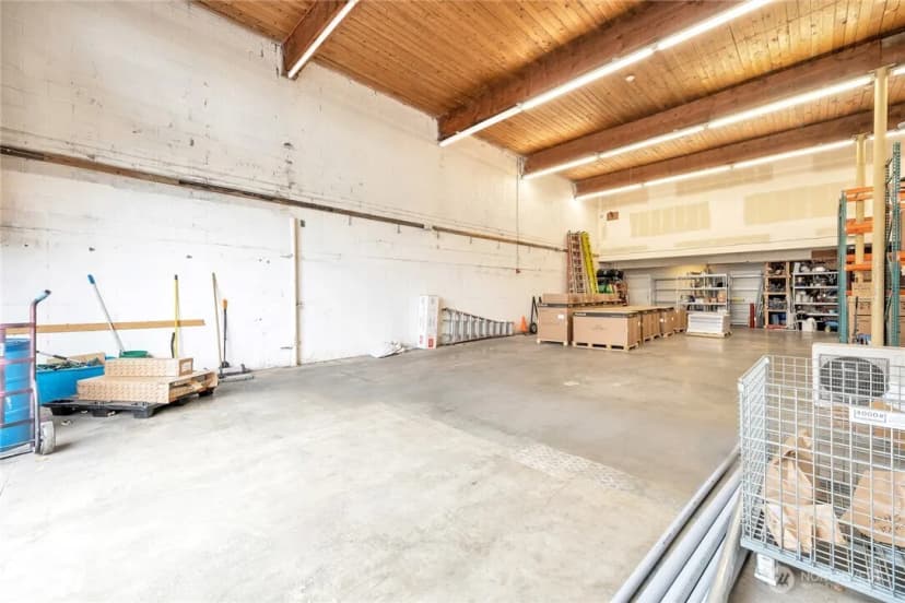 Property photo for 13003 Tukwila International Boulevard, Tukwila photo 7