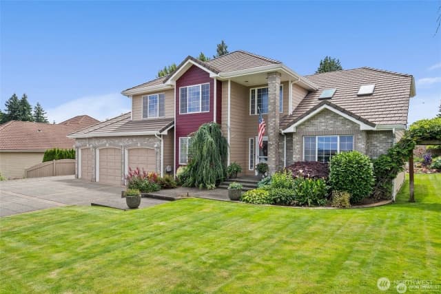 Property photo for 4618 51st Street Ct E, Tacoma photo 3