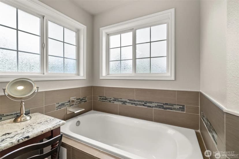 Property photo for 4618 51st Street Ct E, Tacoma photo 19
