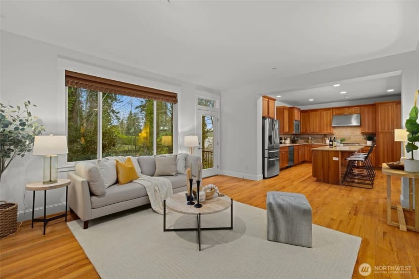 Property photo for 1717 100th Avenue Ne, Bellevue photo 22