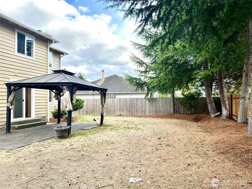 Property photo for 10900 Se 219th Place, Kent photo 19