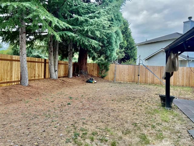 Property photo for 10900 Se 219th Place, Kent photo 3