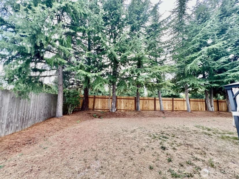 Property photo for 10900 Se 219th Place, Kent photo 6