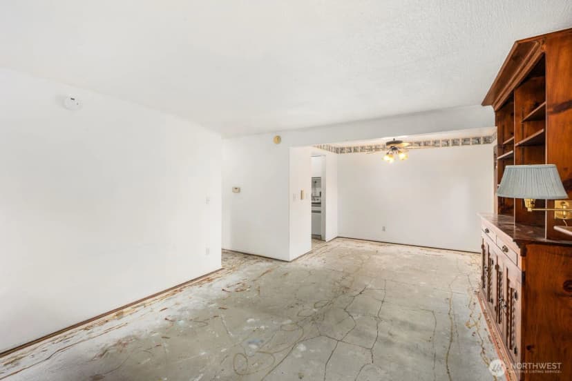 Property photo for 1414 154th Avenue Ne #4406, Bellevue photo 14