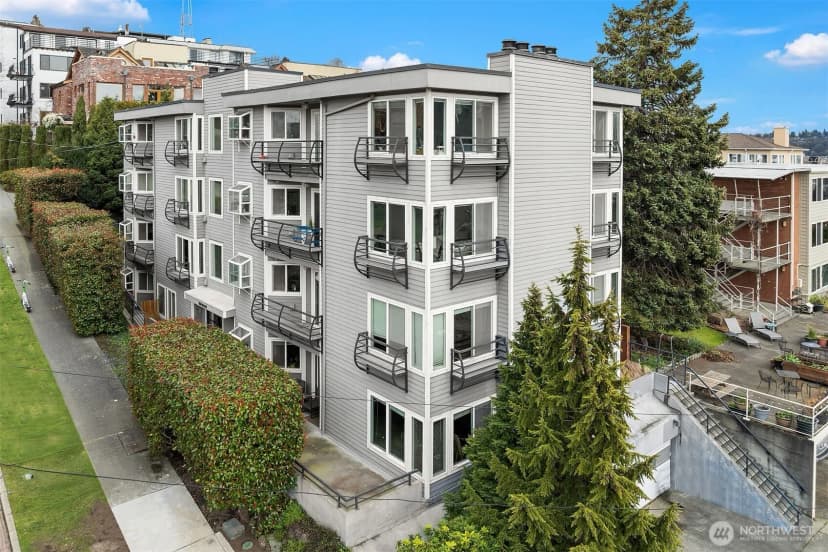 Property photo for 150 Valley Street #302, Seattle photo 2
