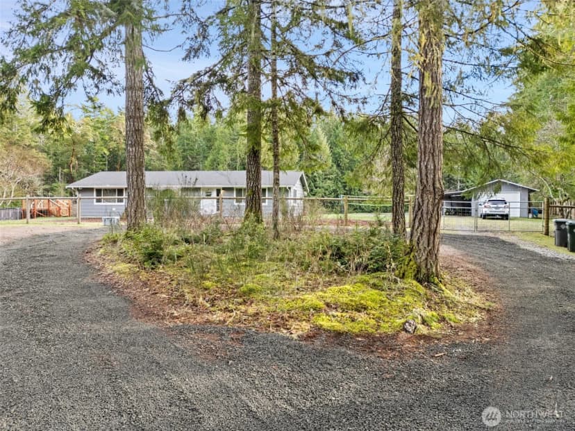 Property photo for 15706 71st Street Nw, Lakebay photo 2