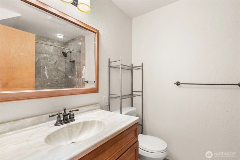 Property photo for 802 State Street, Centralia photo 12