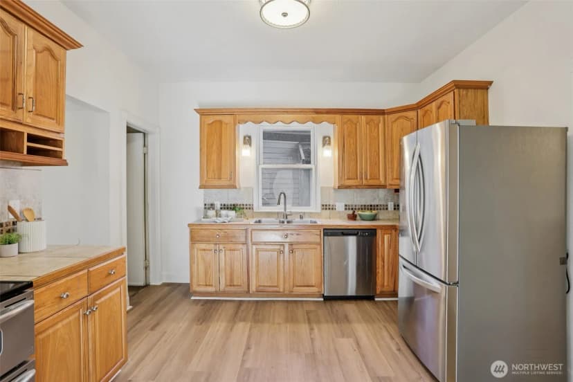 Property photo for 1211 S J Street, Tacoma photo 8