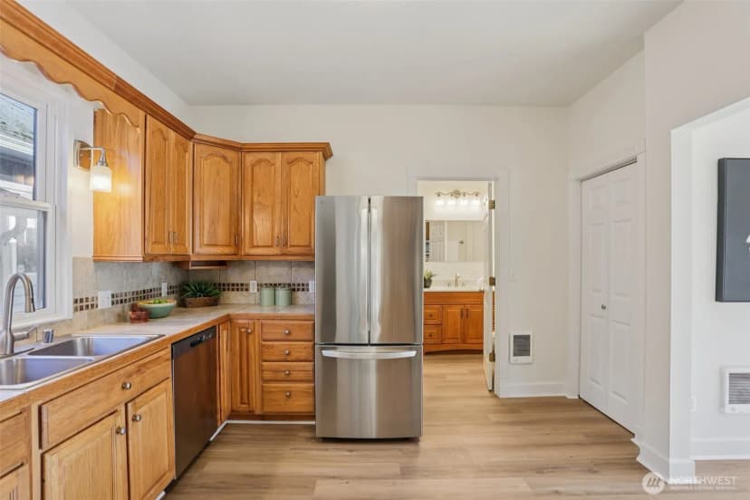 Property photo for 1211 S J Street, Tacoma photo 7