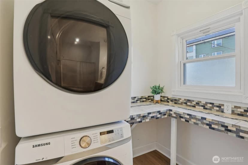 Property photo for 1211 S J Street, Tacoma photo 10