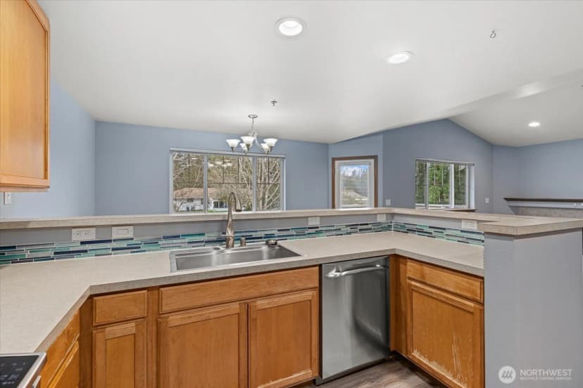 Property photo for 10829 19th Avenue Se #1d, Everett photo 12