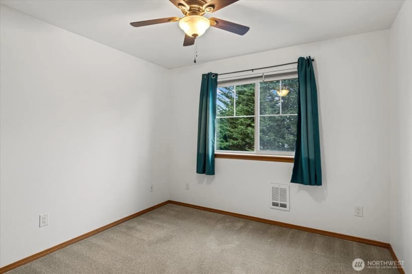 Property photo for 10829 19th Avenue Se #1d, Everett photo 22