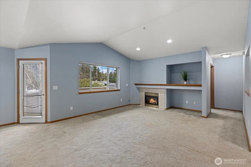 Property photo for 10829 19th Avenue Se #1d, Everett photo 4