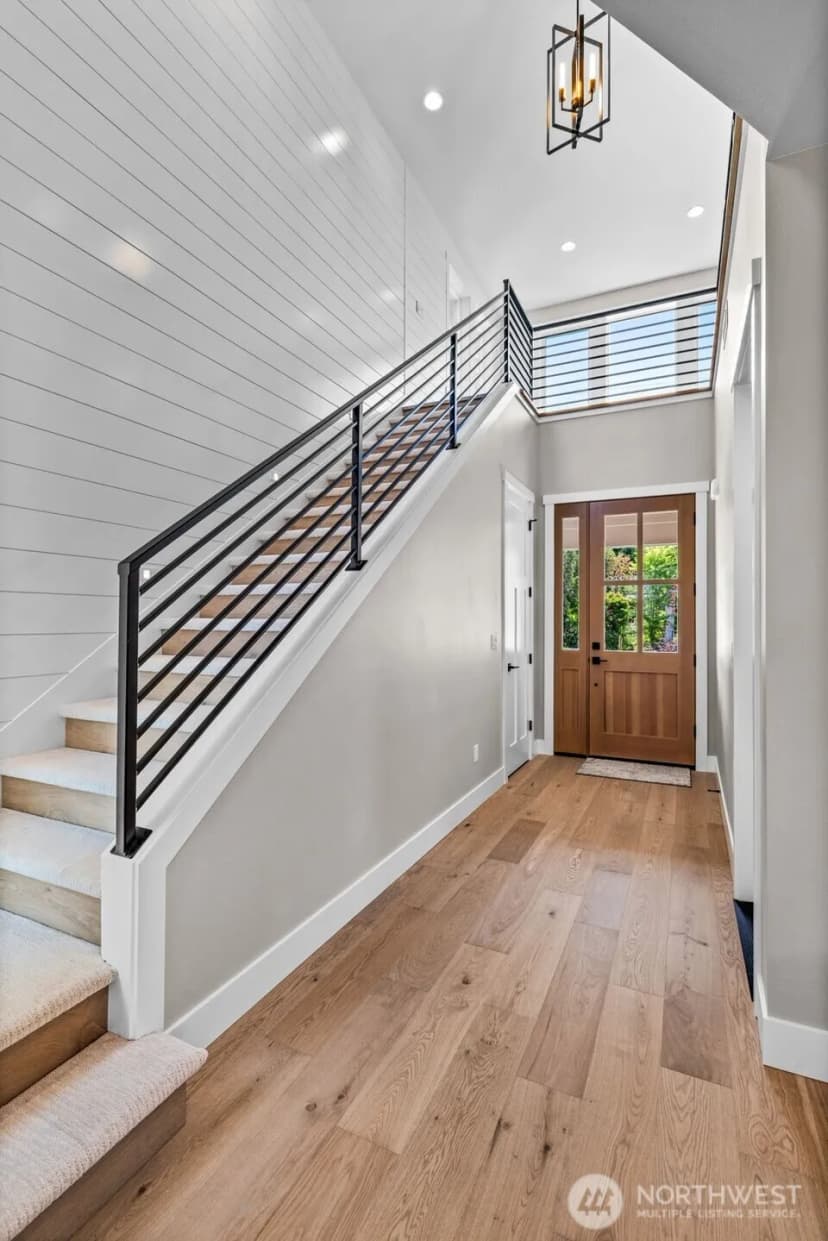 Property photo for 425 Ton-a-wan-da Avenue Ne, Tacoma photo 6