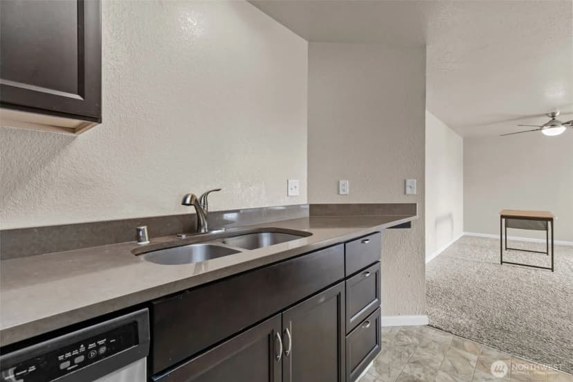 Property photo for 9815 Holly Drive #a208, Everett photo 8