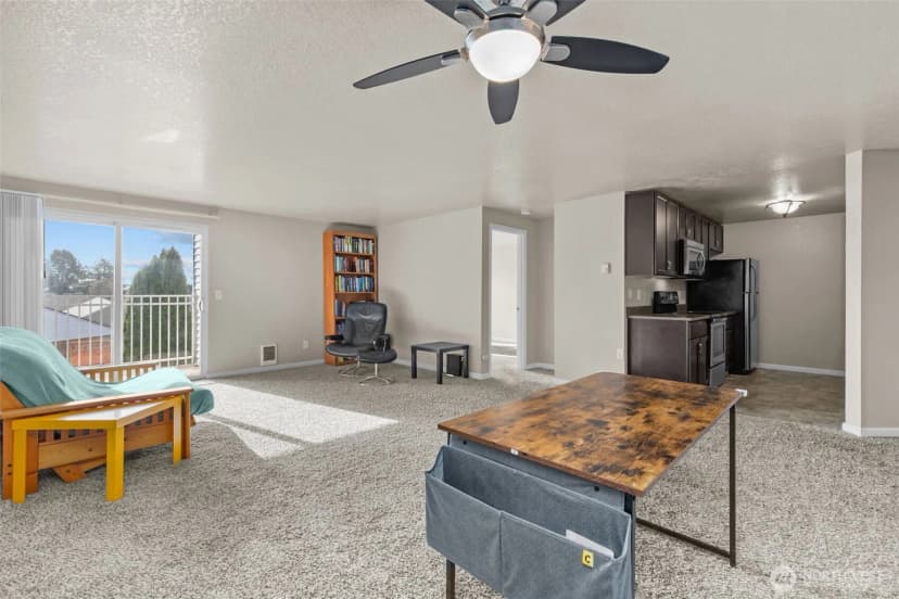 Property photo for 9815 Holly Drive #a208, Everett
