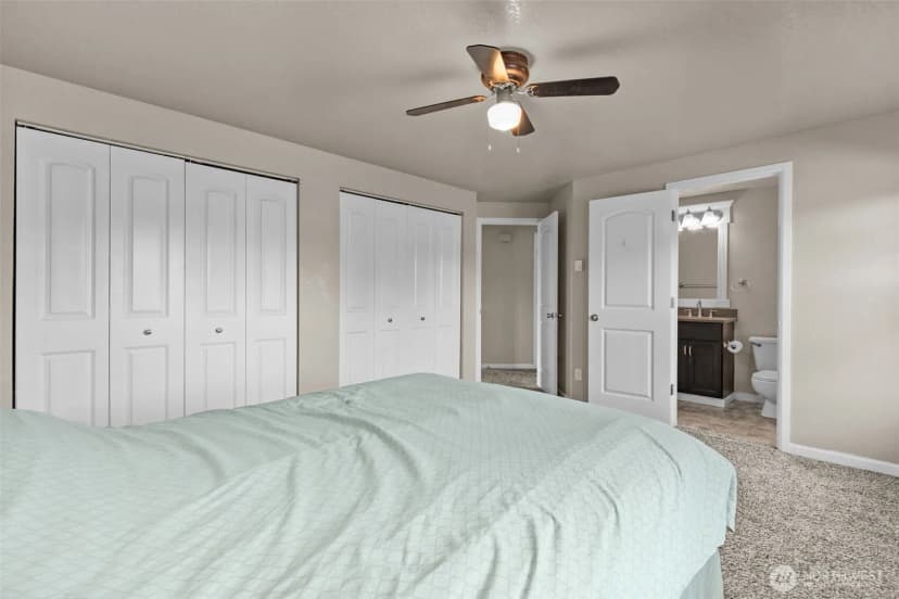 Property photo for 9815 Holly Drive #a208, Everett photo 14