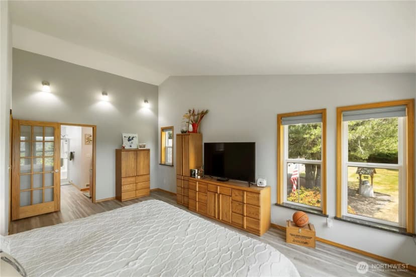 Property photo for 21806 168th Street E, Orting photo 36