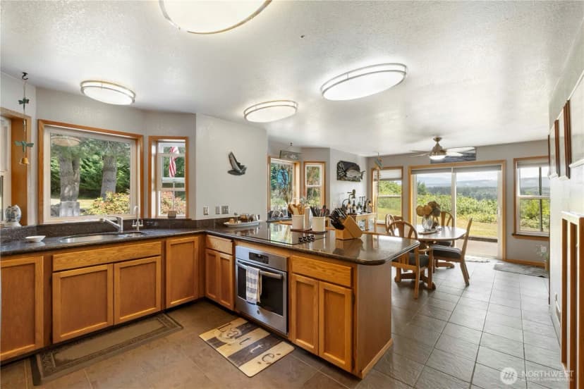 Property photo for 21806 168th Street E, Orting photo 22