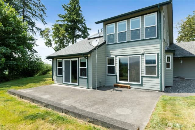 Property photo for 21806 168th Street E, Orting photo 3