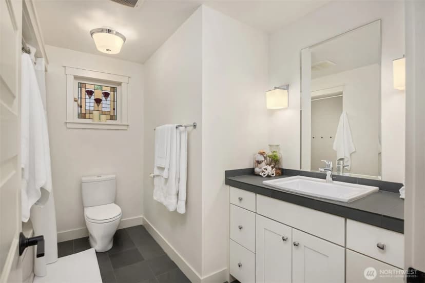 Property photo for 7204 Ne Baker Hill Road, Bainbridge Island photo 25